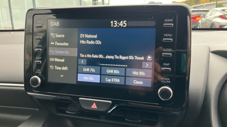 Toyota Yaris 1.5 Hybrid Design 5dr CVT Hybrid Hatchback